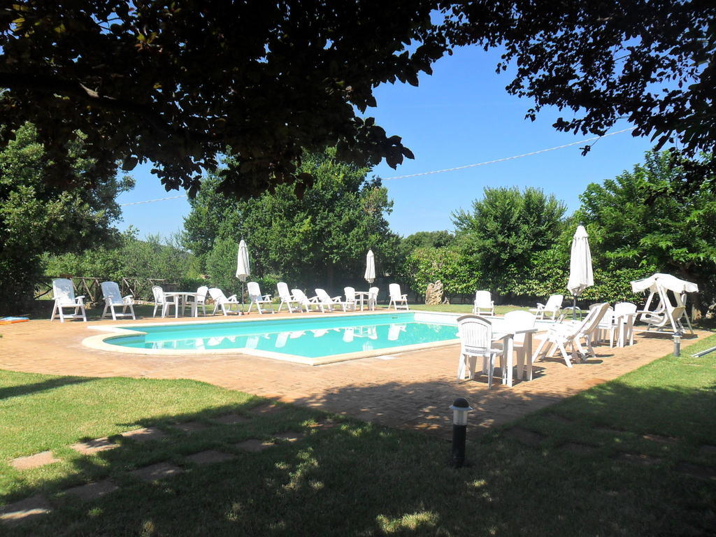 Aparthotel Casale Santa Caterina Amelia Exterior foto
