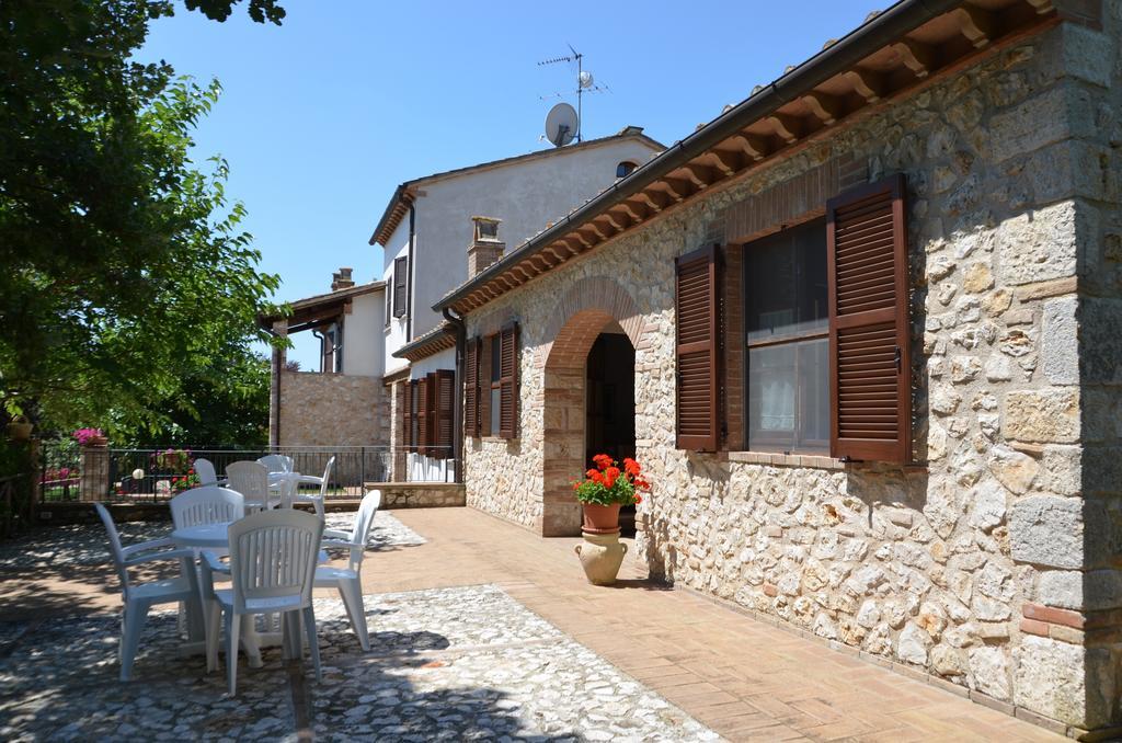 Aparthotel Casale Santa Caterina Amelia Zimmer foto